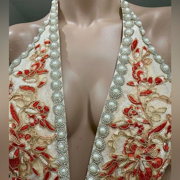 New Gorgeous Embroidered Floral Lace Beaded  Fishtail Halter Gown - Picture 7 of 16